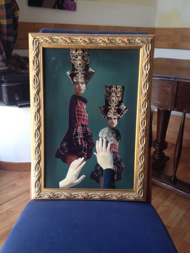 VITTORIA RUTIGLIANO SD 35X48 DONT TOUCH MY BODYGUARDS