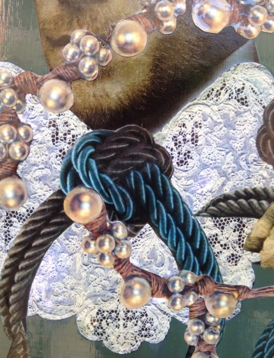 VITTORIA RUTIGLIANO SD 65X85 UOMO CON PERLE DET